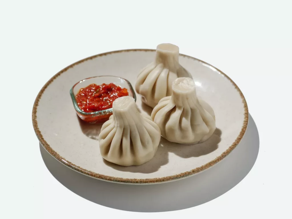 Хинкали со свининой и говядиной