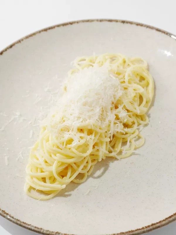 Спагетти с сыром