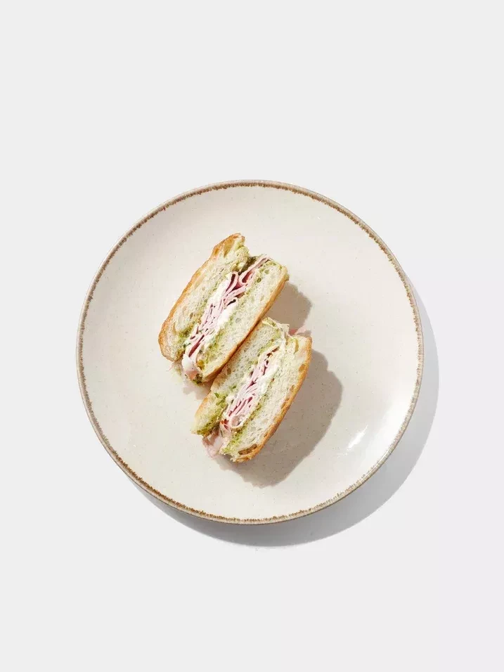 Сэндвич с мортаделлой