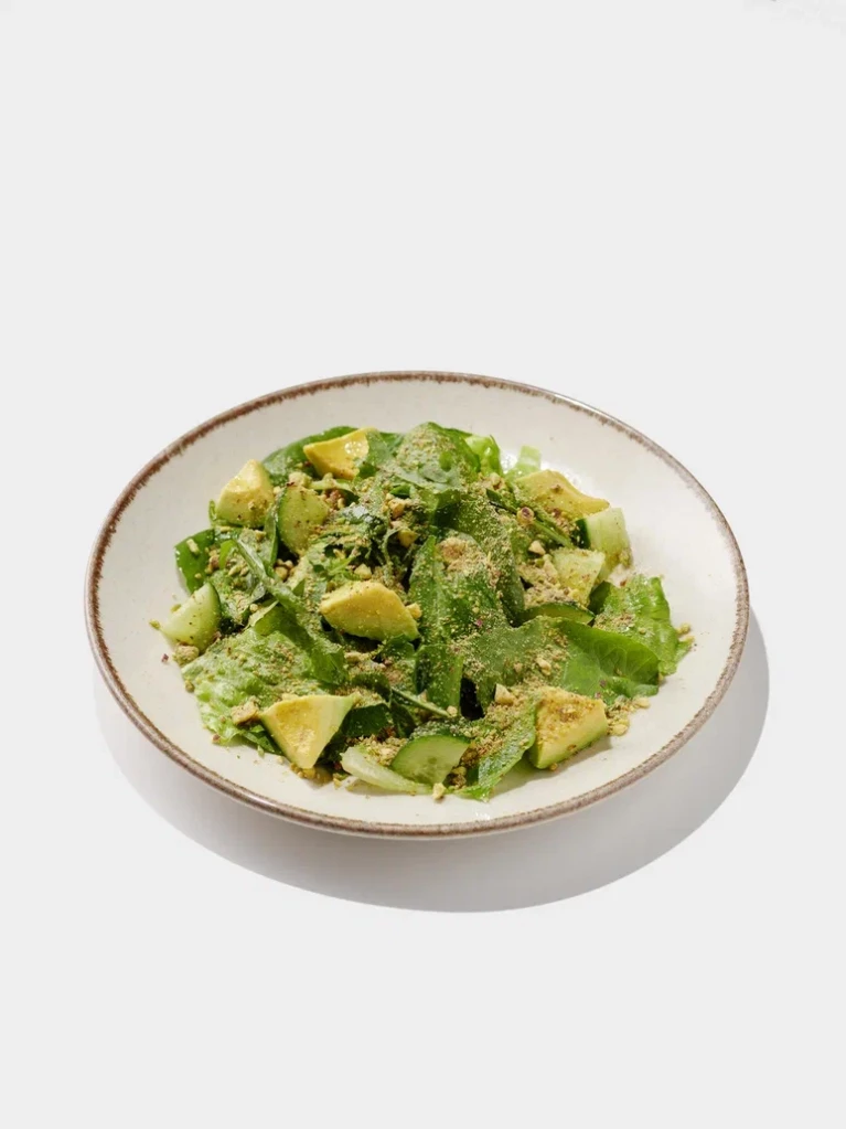 Салат с авокадо