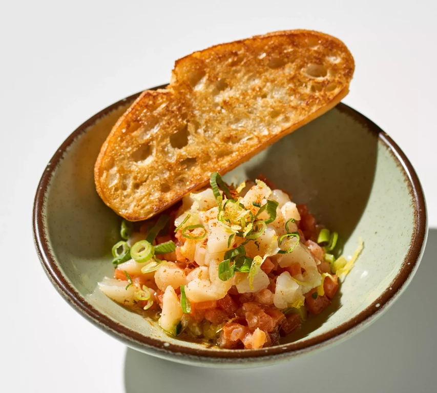 Тар тар из гребешка и форели