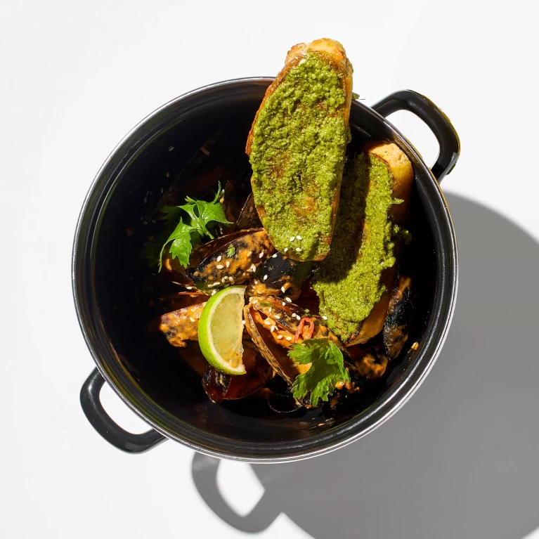 Мидии том ям