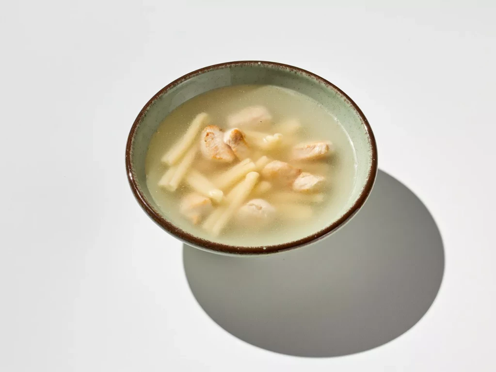 Куриный суп с буковками