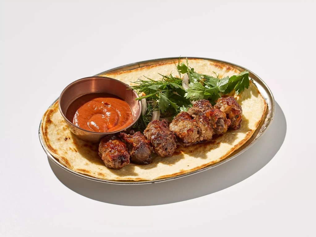 ШАШЛЫК ИЗ ПЕЧЕНИ ЯГНЕНКА В КУРДЮЧНОЙ СЕТКЕ