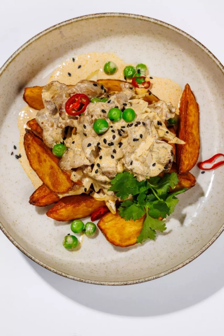 Виндалу с картофелем по-уральски