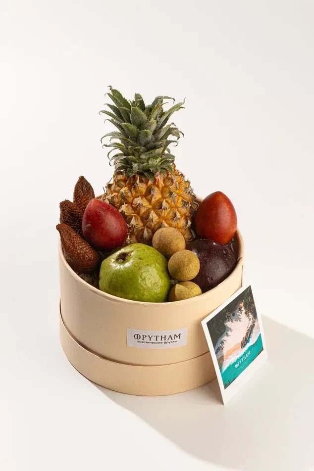 Фуктовая корзина Ананасовый рай