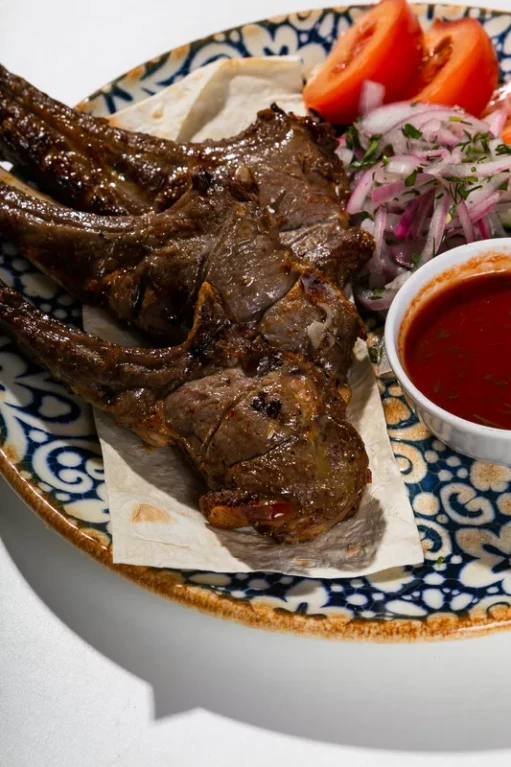 Бараньи ребрышки на углях