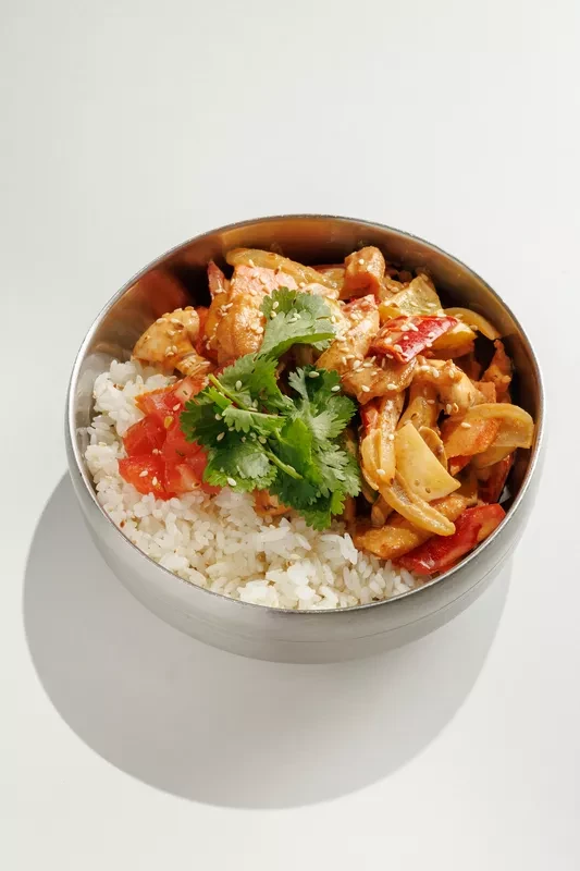 Лапша Чикен Том Ям