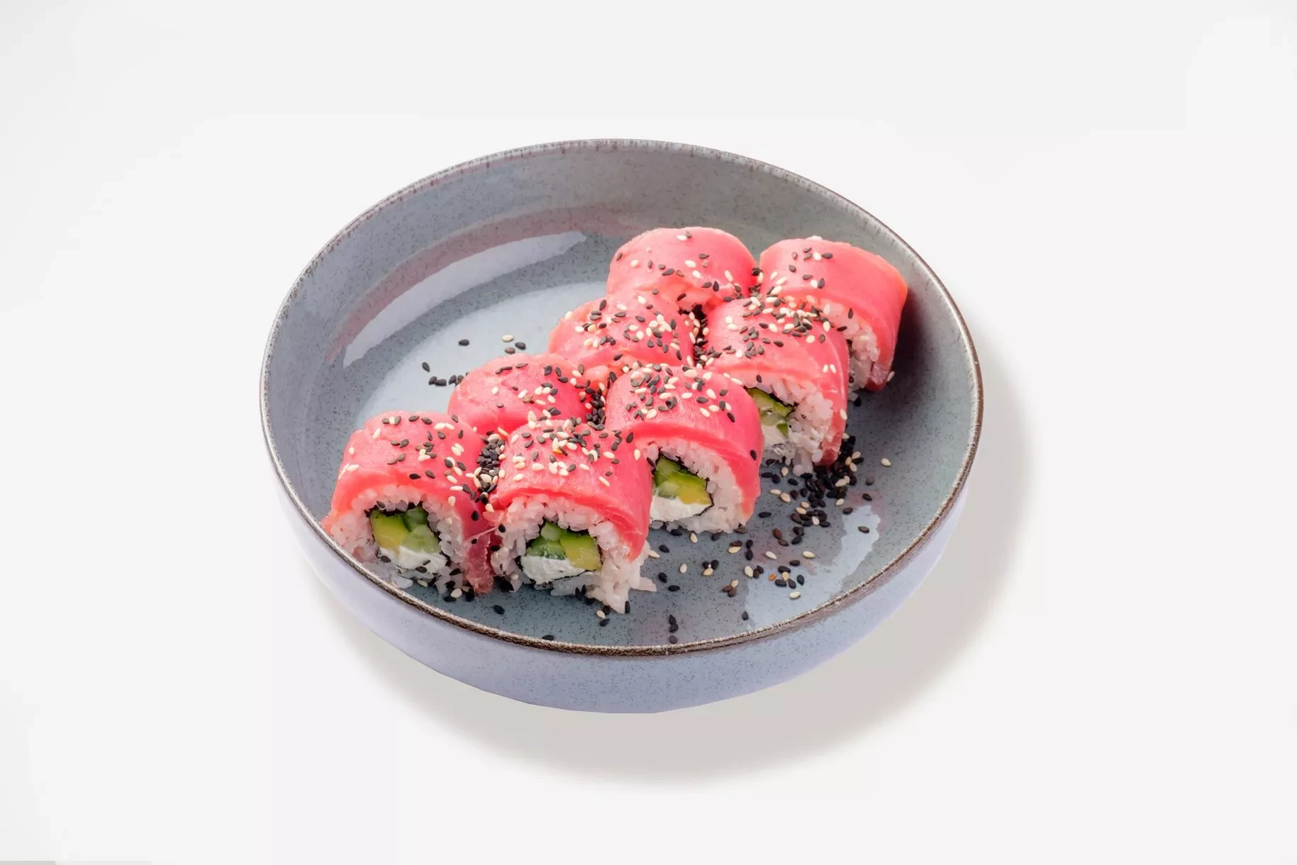 Ролл с тунцом а-ля филадельфия