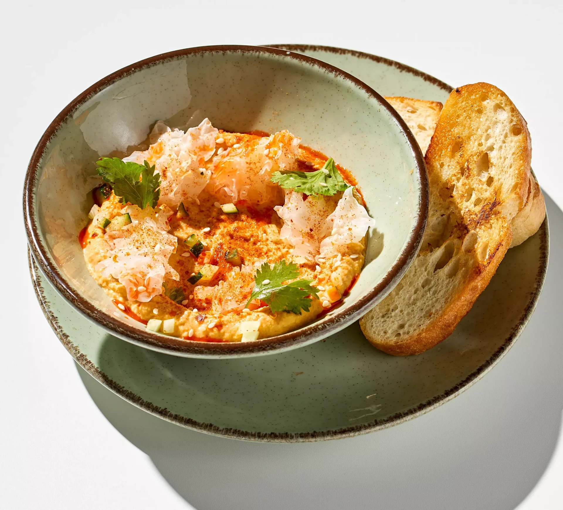 Хумус с древесными грибами