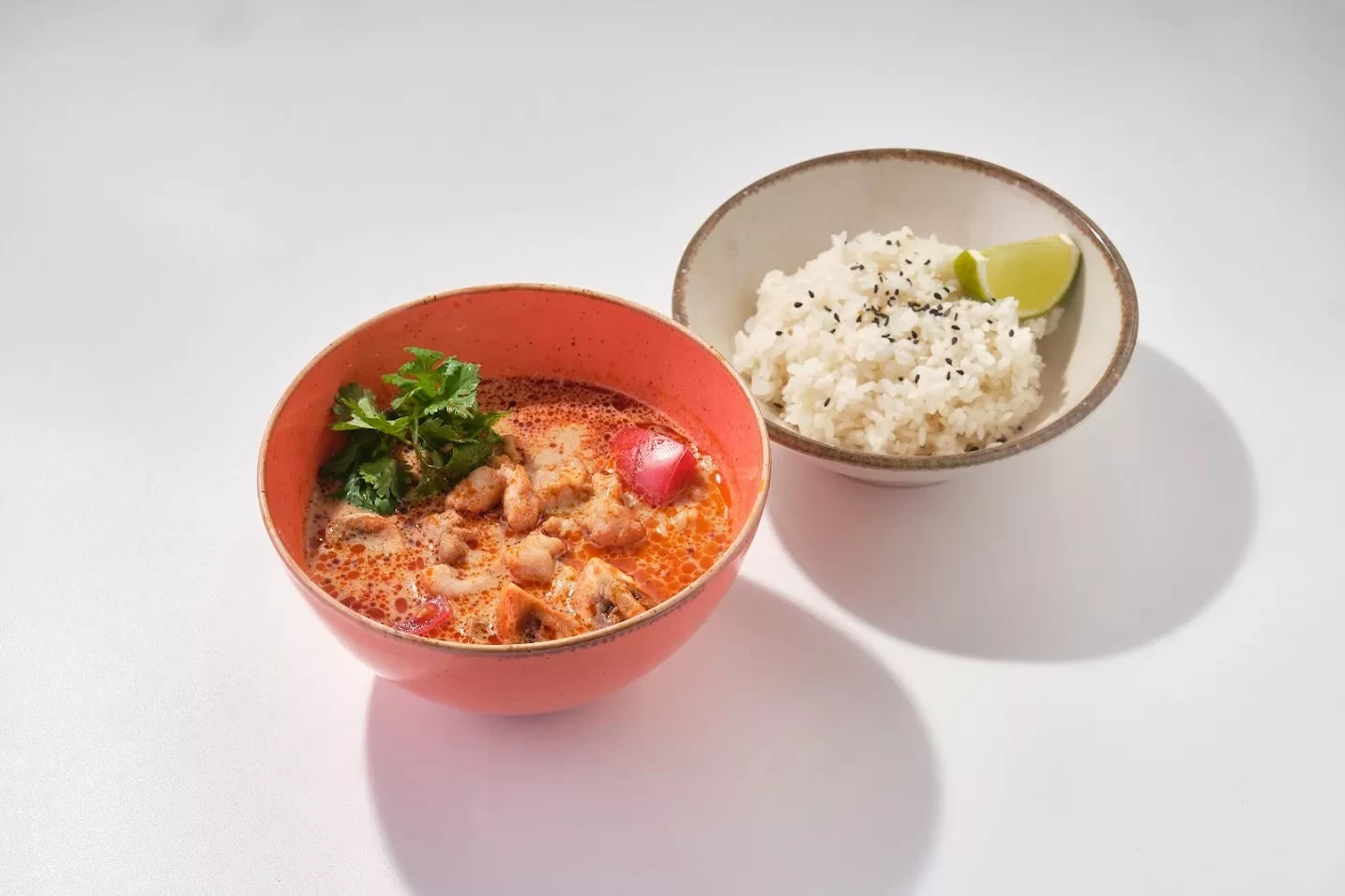 Том ям с курицей L