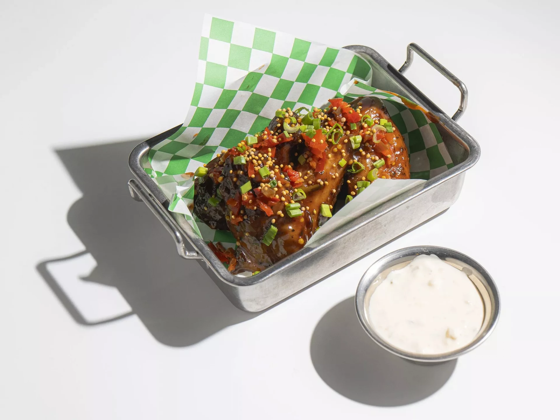 Крылышки в соусе барбекю