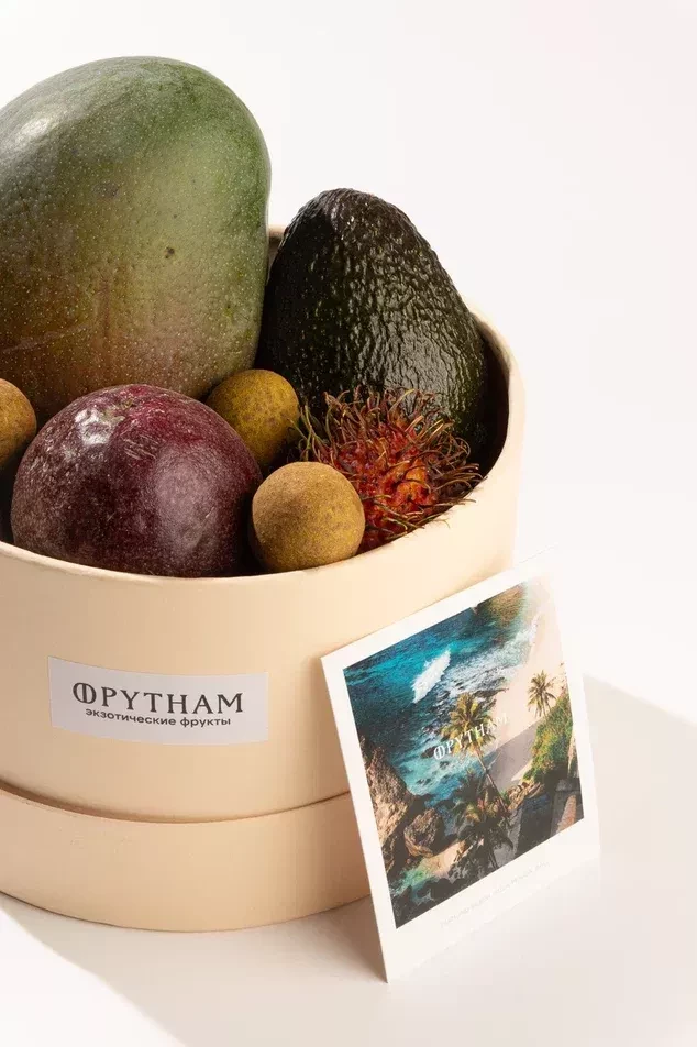 Фруктовая корзина Экзотический комплимент