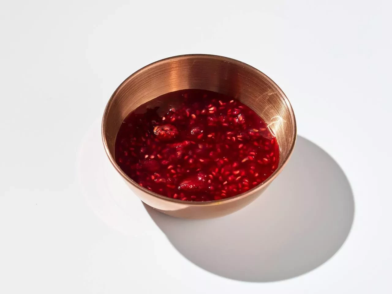 От бабушки с любовью - варенье из лесной малины